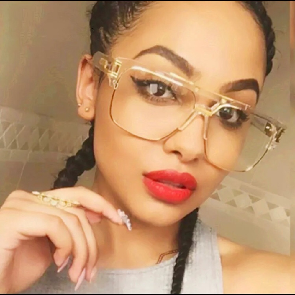 🆕Unisex Gold Frame Clear Sunglasses - Picture 2 of 5